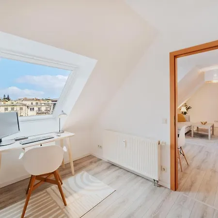 Bliss Place - Serviced Apartment - Arbeitsplatz, Zentral, Kueche, Waschmaschine, Smarttv Magdeburg Exterior foto