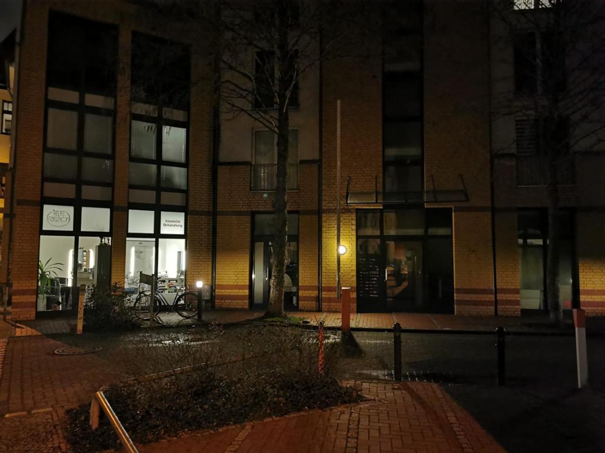 Apartment Bliss Place - Serviced - Arbeitsplatz, Zentral, Kueche, Waschmaschine, Smarttv Magdeburg